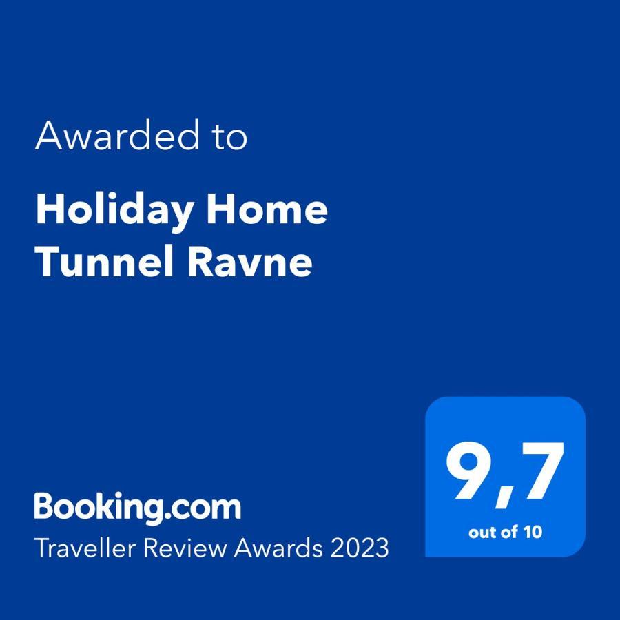 Holiday Home Tunnel Ravne Visoko Dış mekan fotoğraf